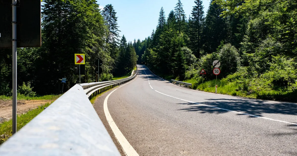 Takarékos vezetés: így csökkentsd az autó üzemanyag-fogyasztását
